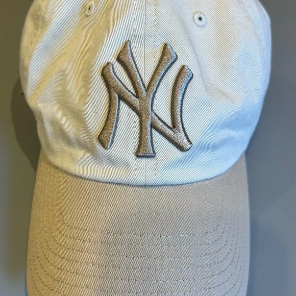 Tan and White NY Logo Cap - Picture 1 of 4